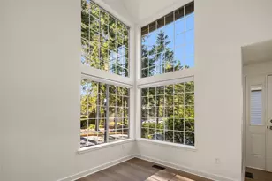 8002 118th Ct NE, Kirkland, WA 98033 - Photo 7
