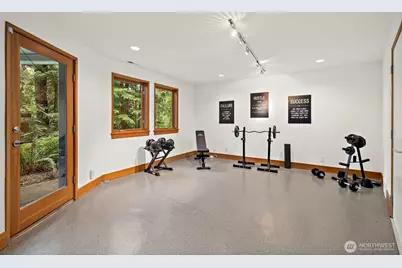 3518 129th Avenue NE, Bellevue, WA 98005 - Photo 37
