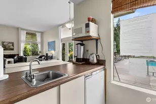 15964 NE 15th St, Bellevue, WA 98008 - Photo 39
