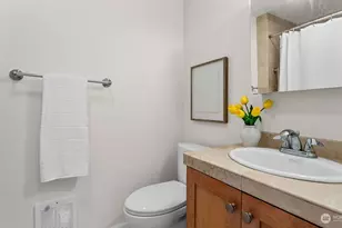 15964 NE 15th St, Bellevue, WA 98008 - Photo 31