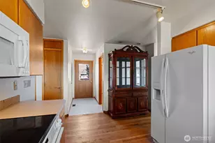 723 Burbank Creek Rd, Yakima, WA 98901 - Photo 13