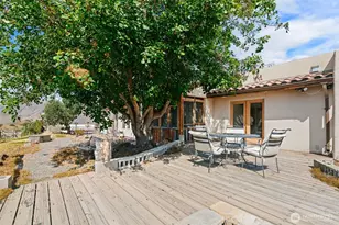723 Burbank Creek Rd, Yakima, WA 98901 - Photo 25