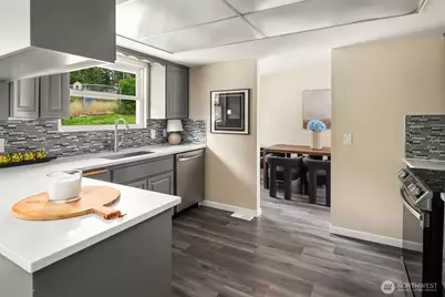 12219 128th Street Court E, Puyallup, WA 98374 - Photo 13