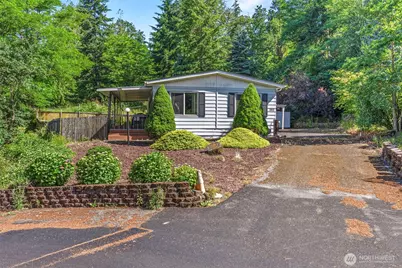 250 Holly Boulevard, Kalama, WA 98625 - Photo 1