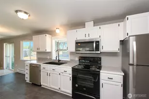 100 W Robert Pl, Sequim, WA 98382 - Photo 11