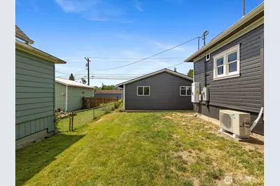 1218 E Marine View Drive, Everett, WA 98201 - Photo 33