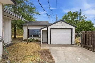 310 E 3rd Avenue, Kennewick, WA 99336 - Photo 27