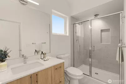 3920 B S Juneau Street, Seattle, WA 98118 - Photo 21