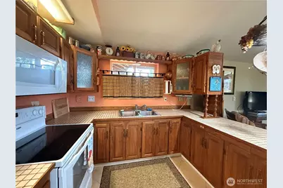 504 Duck Lake Drive SE, Ocean Shores, WA 98569 - Photo 9