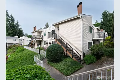 12716 NE 120th Street #H3, Kirkland, WA 98034 - Photo 17
