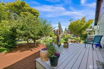 2505 Cherry Street, Bellingham, WA 98225 - Photo 5