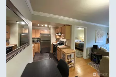1001 N State Street #401, Bellingham, WA 98225 - Photo 7