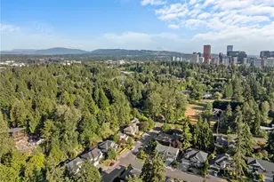 2424 108th Ave NE, Bellevue, WA 98004 - Photo 39
