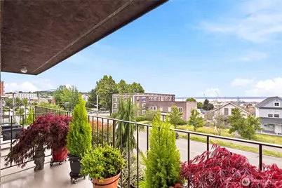 2619 Rucker Avenue #6, Everett, WA 98201 - Photo 9