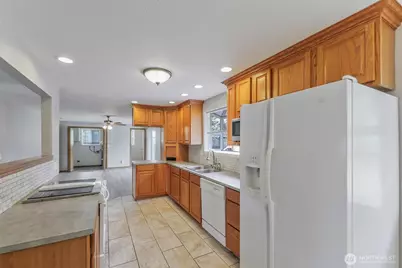 13108 107th Avenue Ct E, Puyallup, WA 98374 - Photo 13