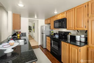 14301 SE 42nd Ln, Bellevue, WA 98006 - Photo 19
