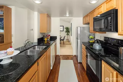 14301 SE 42nd Lane, Bellevue, WA 98006 - Photo 21