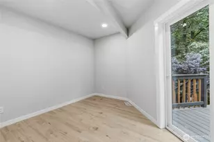 10953 N Madison Ave NE, Bainbridge Island, WA 98110 - Photo 13