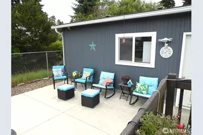 1711 S Delores Place, Port Angeles, WA 98363 - Photo 33