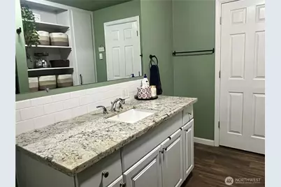 2004 Earl Street, Centralia, WA 98531 - Photo 17