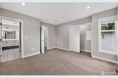 11838 79th Avenue S, Seattle, WA 98178 - Photo 23