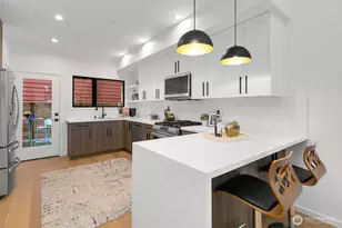 5253 B California Ave SW, Seattle, WA 98136 - Photo 5