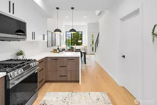5253 B California Ave SW, Seattle, WA 98136 - Photo 9