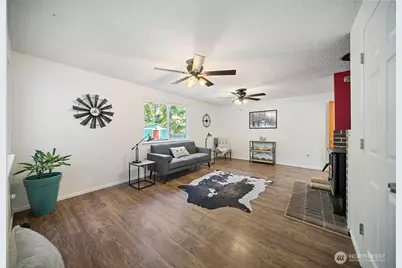 7755 Cabrini Drive SE, Port Orchard, WA 98367 - Photo 13