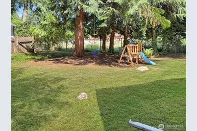 13530 NE 78th Street, Redmond, WA 98052 - Photo 15
