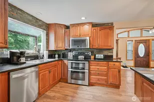 1430 Hazel Dell, Castle Rock, WA 98611 - Photo 13
