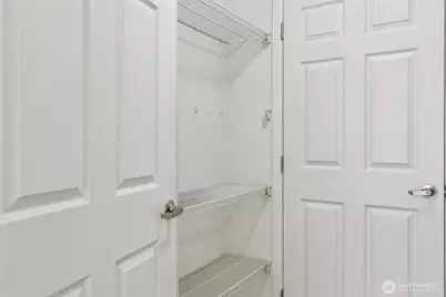 621 5th Avenue N #103, Seattle, WA 98109 - Photo 13