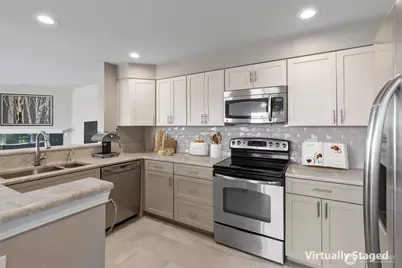 1564 Alki Avenue SW #106, Seattle, WA 98116 - Photo 9