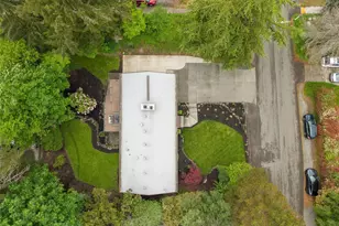8805 SE 39th St, Mercer Island, WA 98040 - Photo 27