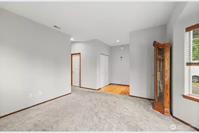 11703 55th Avenue NE, Marysville, WA 98271 - Photo 5