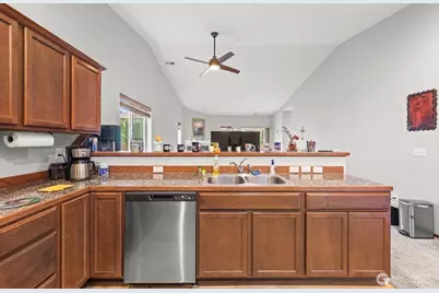 11703 55th Avenue NE, Marysville, WA 98271 - Photo 9