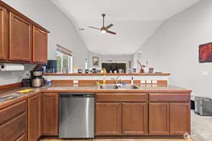11703 55th Ave NE, Marysville, WA 98271 - Photo 9