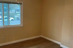 2305 S Pinebrook Ln, Des Moines, WA 98198 - Photo 21