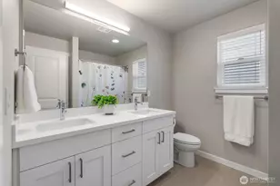 501 SW Fairway Dr, Oak Harbor, WA 98277 - Photo 13
