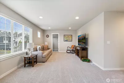501 SW Fairway Drive, Oak Harbor, WA 98277 - Photo 9