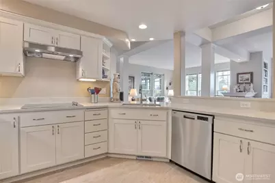 4516 226th Terrace SE #1659, Issaquah, WA 98029 - Photo 17