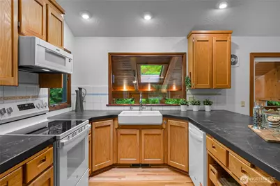 5009 Samish Way, Bellingham, WA 98229 - Photo 5