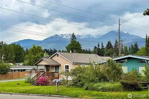915 W 11th St, Port Angeles, WA 98363 - Photo 35