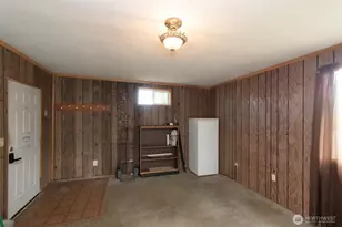 915 W 11th St, Port Angeles, WA 98363 - Photo 23