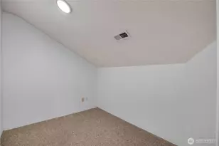 703 NW 114th St, Vancouver, WA 98685 - Photo 31