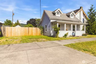 336 SW 3rd Avenue, Castle Rock, WA 98611 - Photo 3