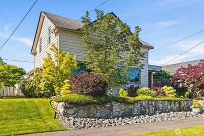 1605 9th Street, Anacortes, WA 98221 - Photo 1