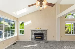 24311 SE 41st Pl, Sammamish, WA 98029 - Photo 9