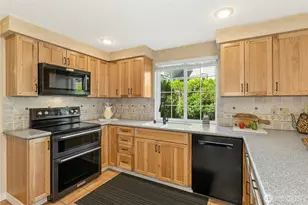 24311 SE 41st Pl, Sammamish, WA 98029 - Photo 15