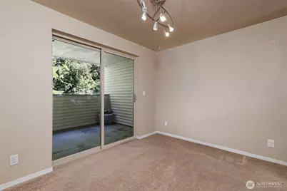 4701 NW Walgren Drive #204, Silverdale, WA 98383 - Photo 9