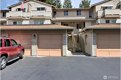 4701 NW Walgren Drive #204, Silverdale, WA 98383 - Photo 5